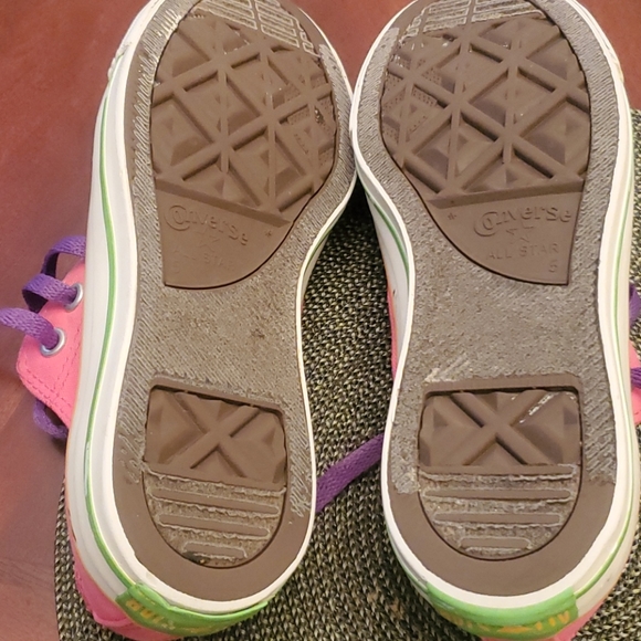 Colorful Converse size 7 - Picture 10 of 11